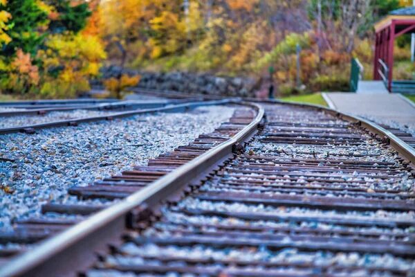 Foto_Infrastructuur_Treinrails Afbeelding van een trainrails als voorbeeld van werkend infrastructuur.